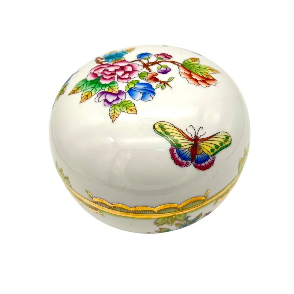 Herend Porcelain Round Trinket Box Bonbonniere Queen Victoria Green Rim 4.25" D - Picture 1 of 9